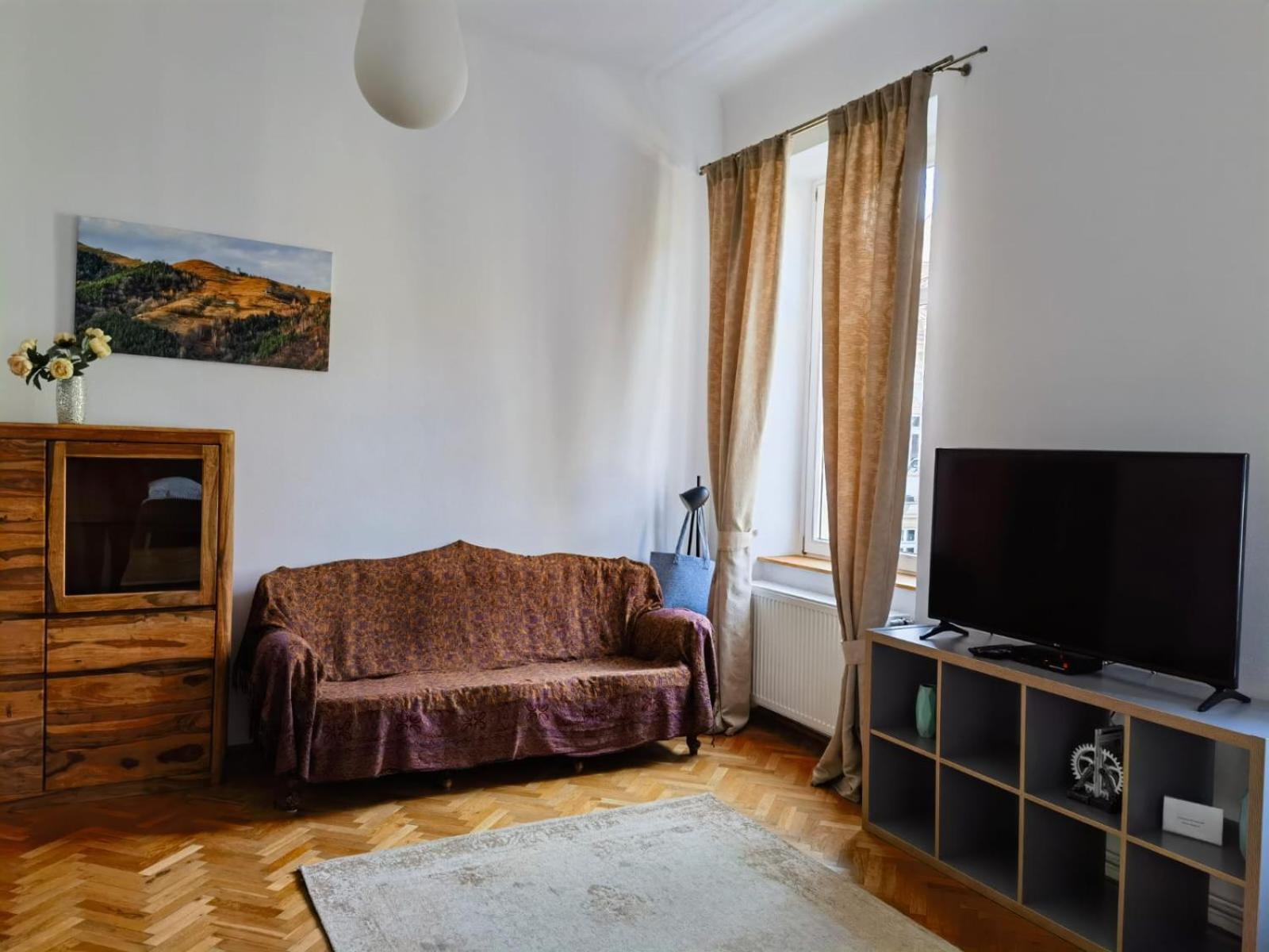 Apartment Emerald Old Town