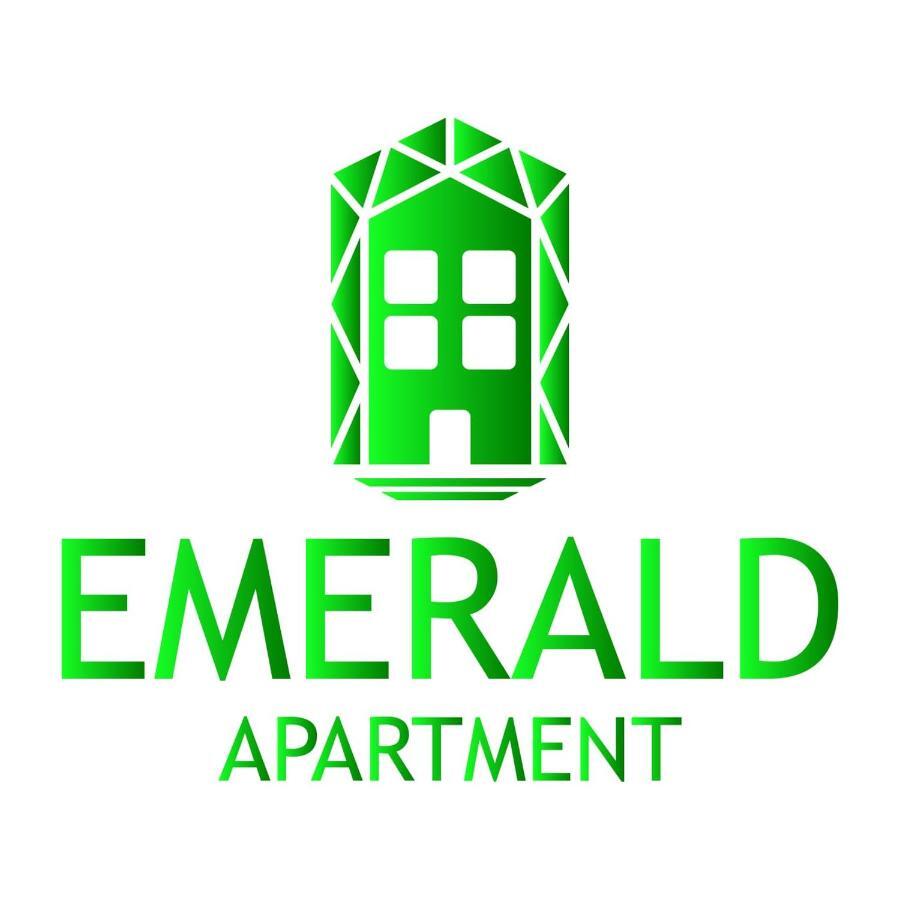 Emerald Old Town *
